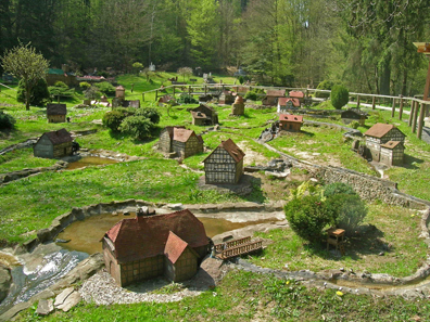 Mühlenplatz - Gieselwerder